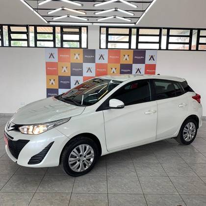TOYOTA YARIS 1.3 16V FLEX XL LIVE MULTIDRIVE